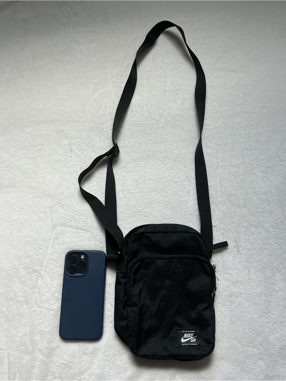 Nike Black Crossbody Shoulder Bag with Adjustable Strap